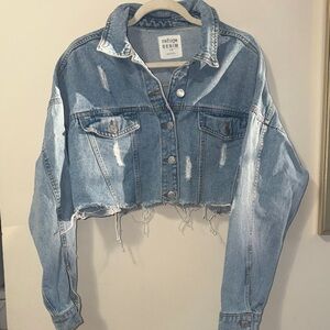 Refuge Distressed Blue Cropped Denim Jacket Large